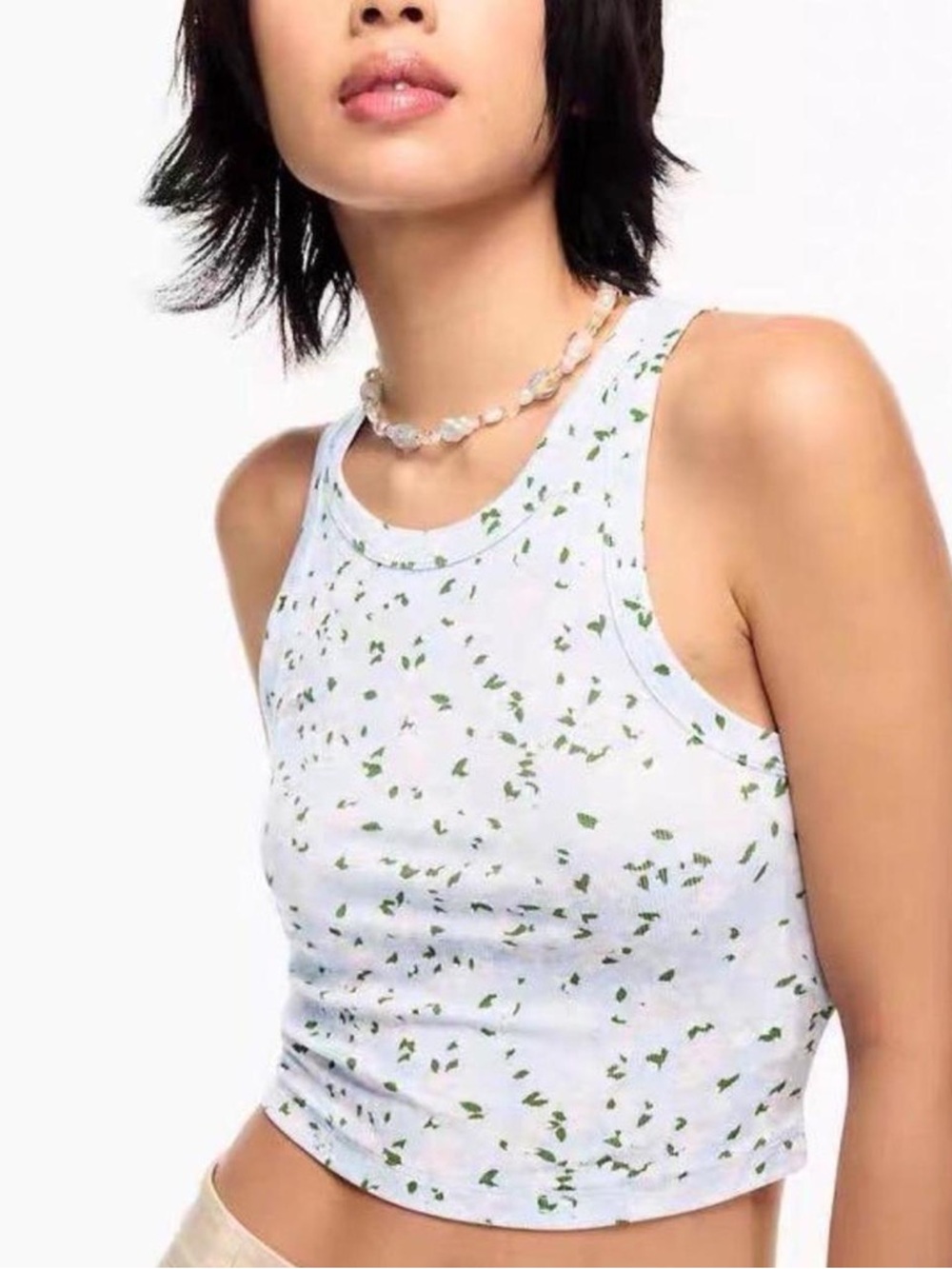 Aritzia SUN-DEH Cropped Pastel Floral Tank
